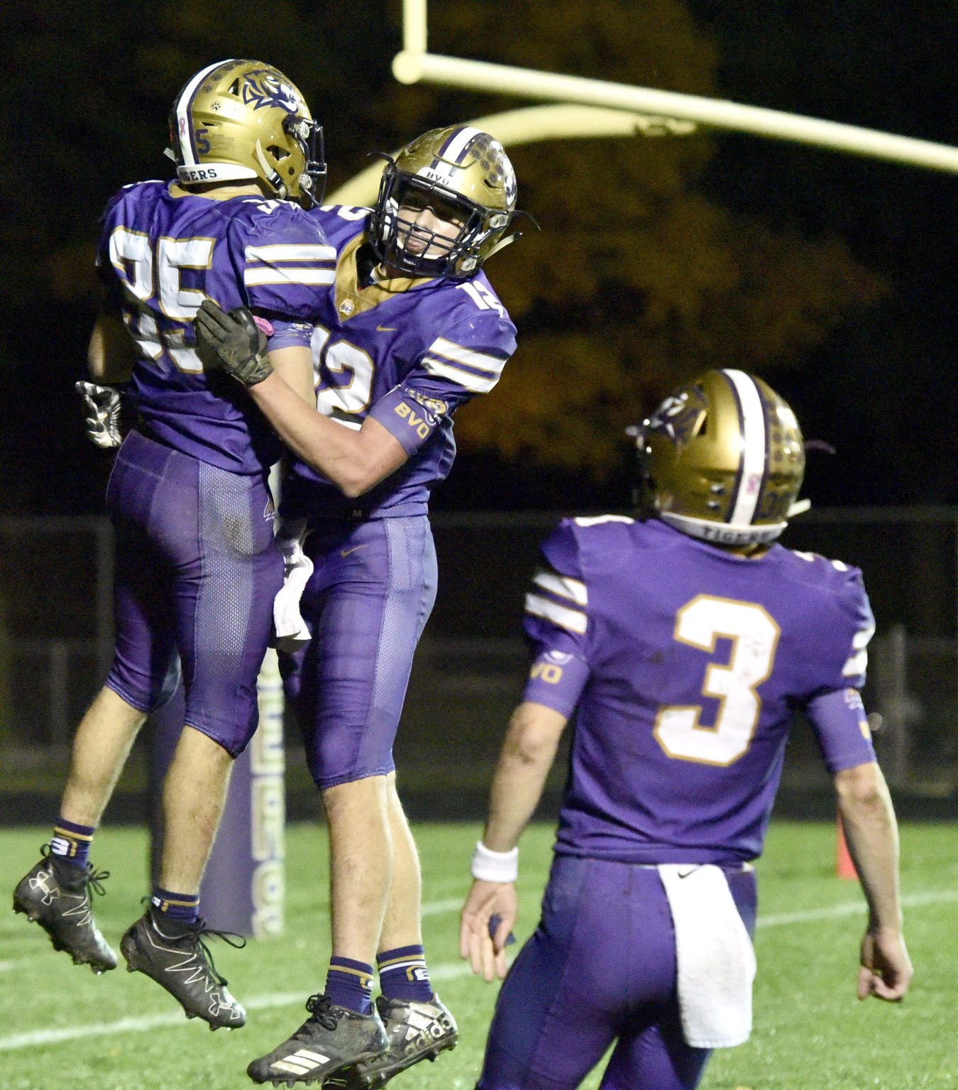 Spencer vs Heelan football